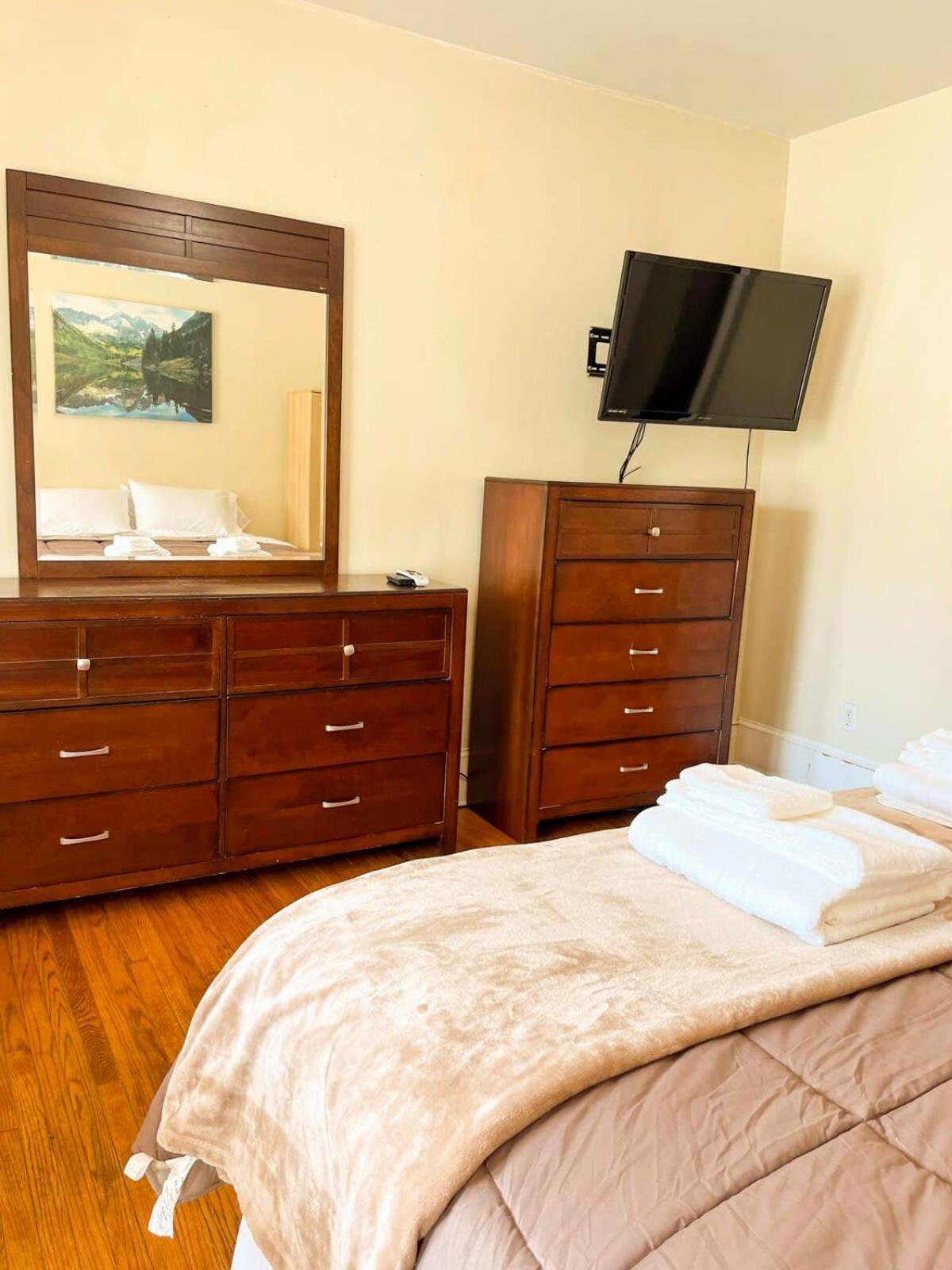 After The Game Apt 2 All Star Baseball Rentals Oneonta Bagian luar foto